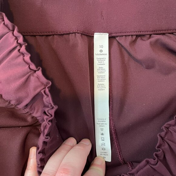 Lululemon Keep Moving Pant 7/8 High Rise Luxtreme, Cassis (Burgundy), Size 10 - Picture 11 of 16